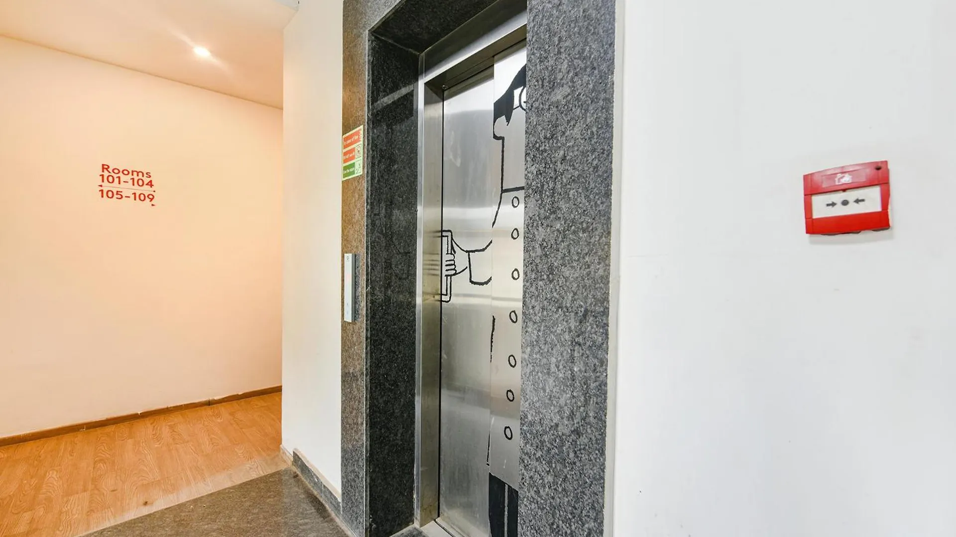 מלון גורגאון Fabhotel Comfort Residency I